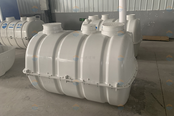 怎么選擇玻璃鋼化糞池的生產(chǎn)廠家 怎么選擇玻璃鋼化糞池的生產(chǎn)廠家